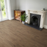 Lounge 013 M602 Kingswood Chateau Dawn