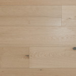 M600 Kingswood Manor Oak 2