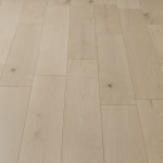 M601 Kingswood Castle White 1